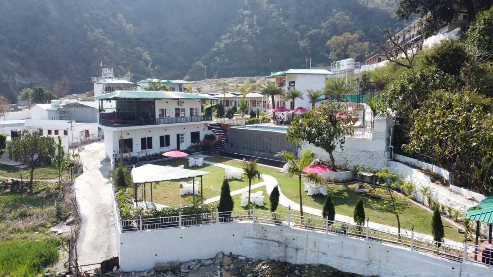 The Aravali Resort Bijni Exteriér fotografie
