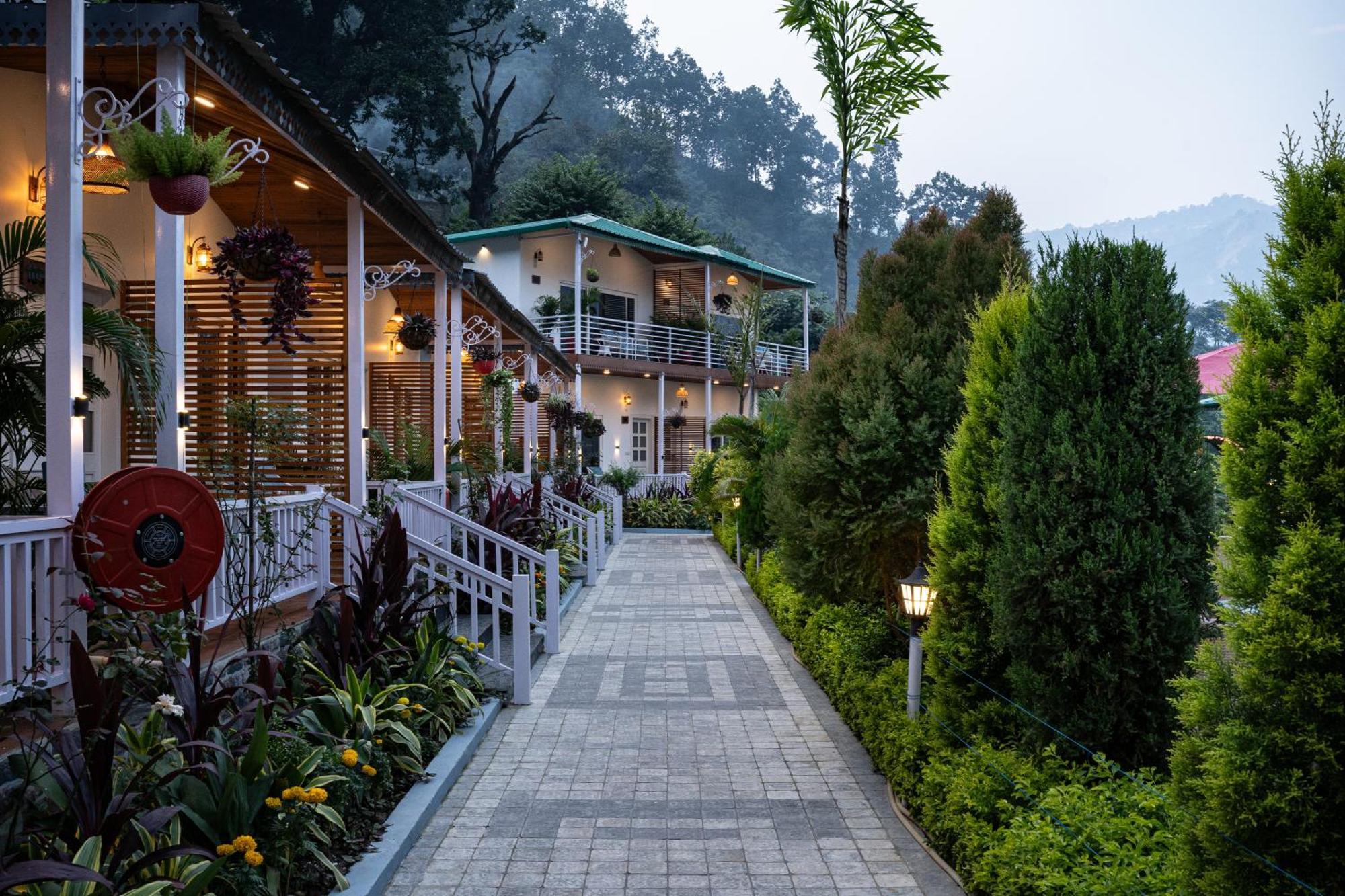 The Aravali Resort Bijni Exteriér fotografie